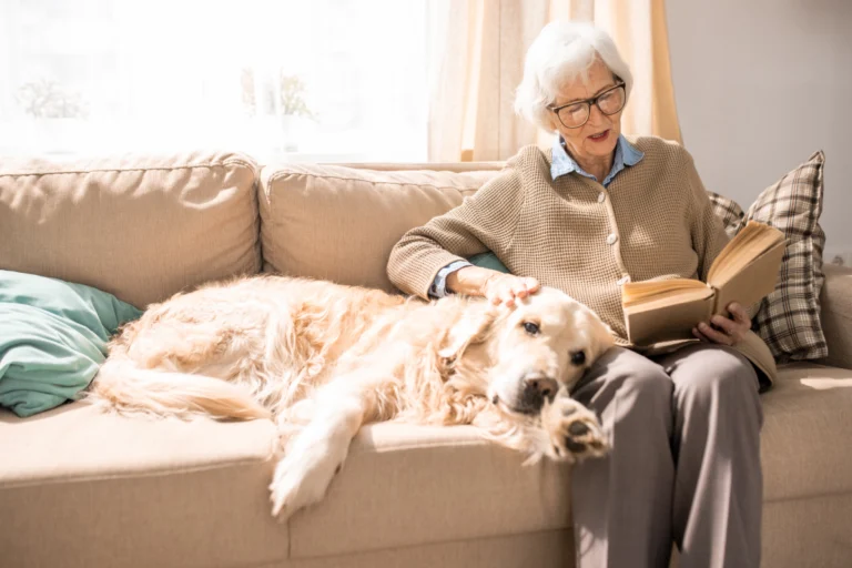 Pet-Friendly Assisted Living Minnesota | Encore at Champlin